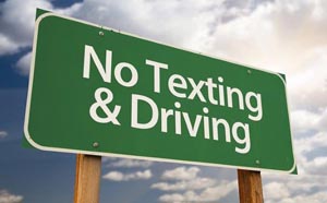 Texting_and_driving sign