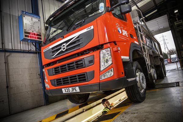 Volvo_Trucks_MOT_stats